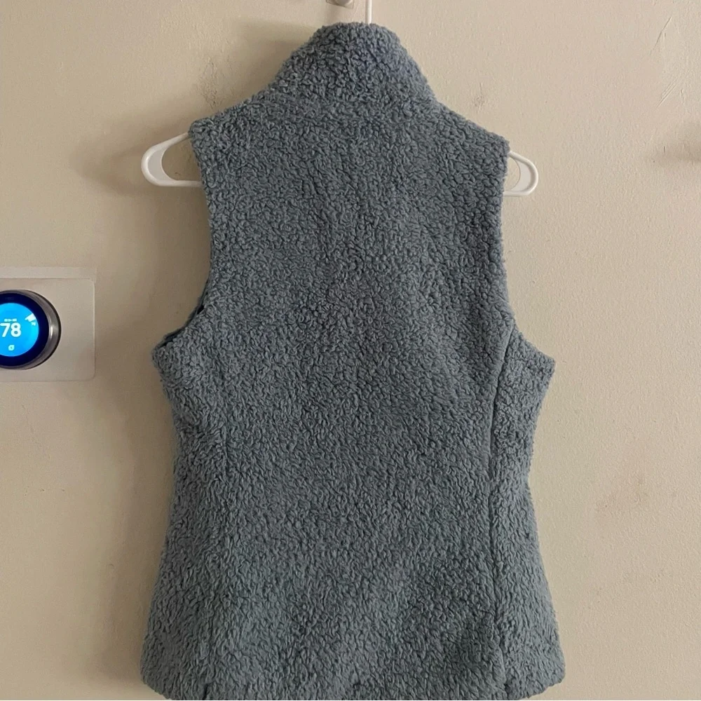 Patagonia Los Gatos Fleece Vest Size Medium - Picture 2 of 7